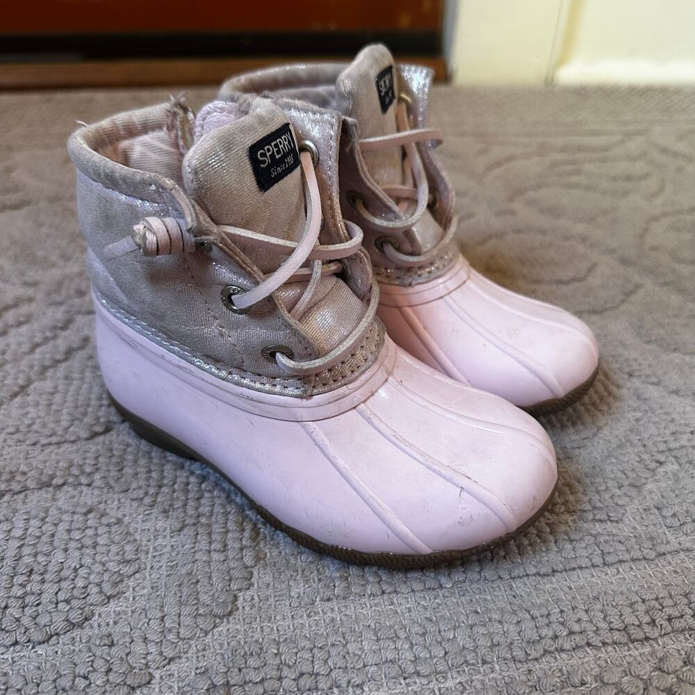 Sperry pink metallic kids‎ rubber sole saltwater duck boot SIZE 8